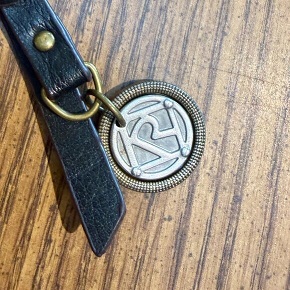 Relic by Fossil Black Crossbody Bag with Gold Chain Strap - Picture 5 of 10